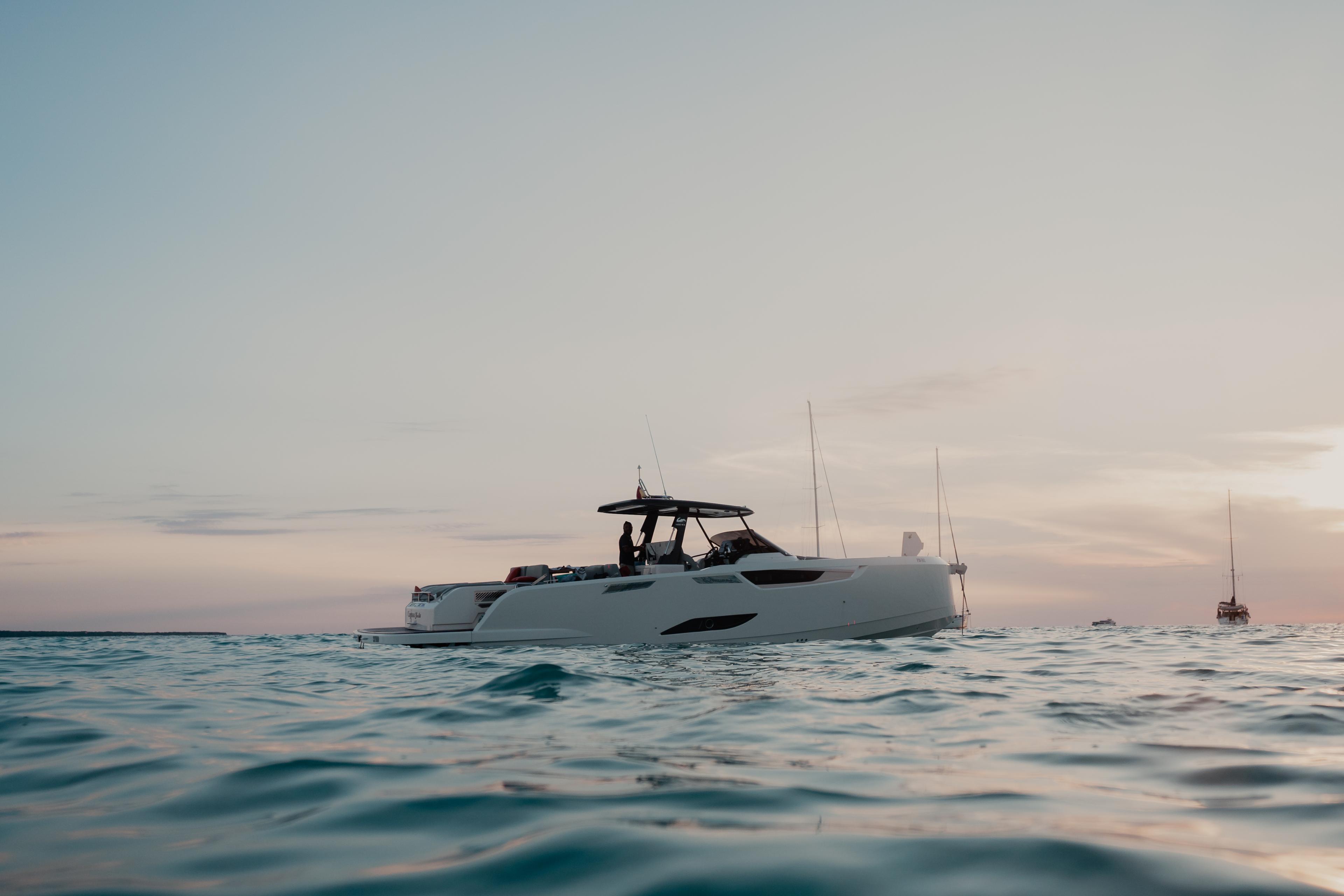 Luxury yacht sales & management services